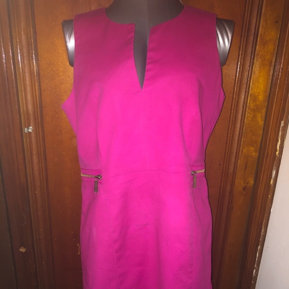 Michael Kors Dresses & Skirts - Sale Ítem MK Dress for ladies!!! BOGO 🔥